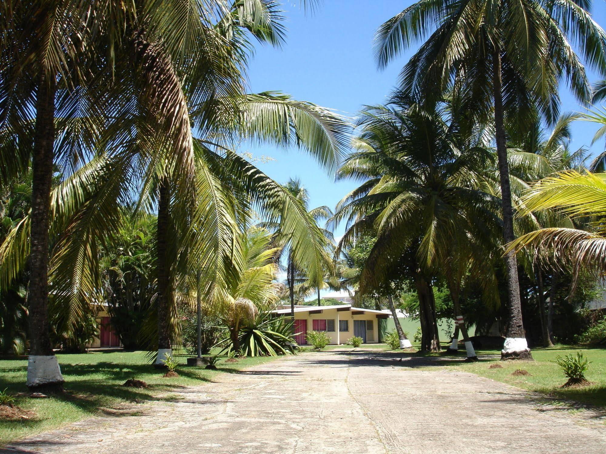 Alizes Bungalows Sainte-Anne  Kültér fotó